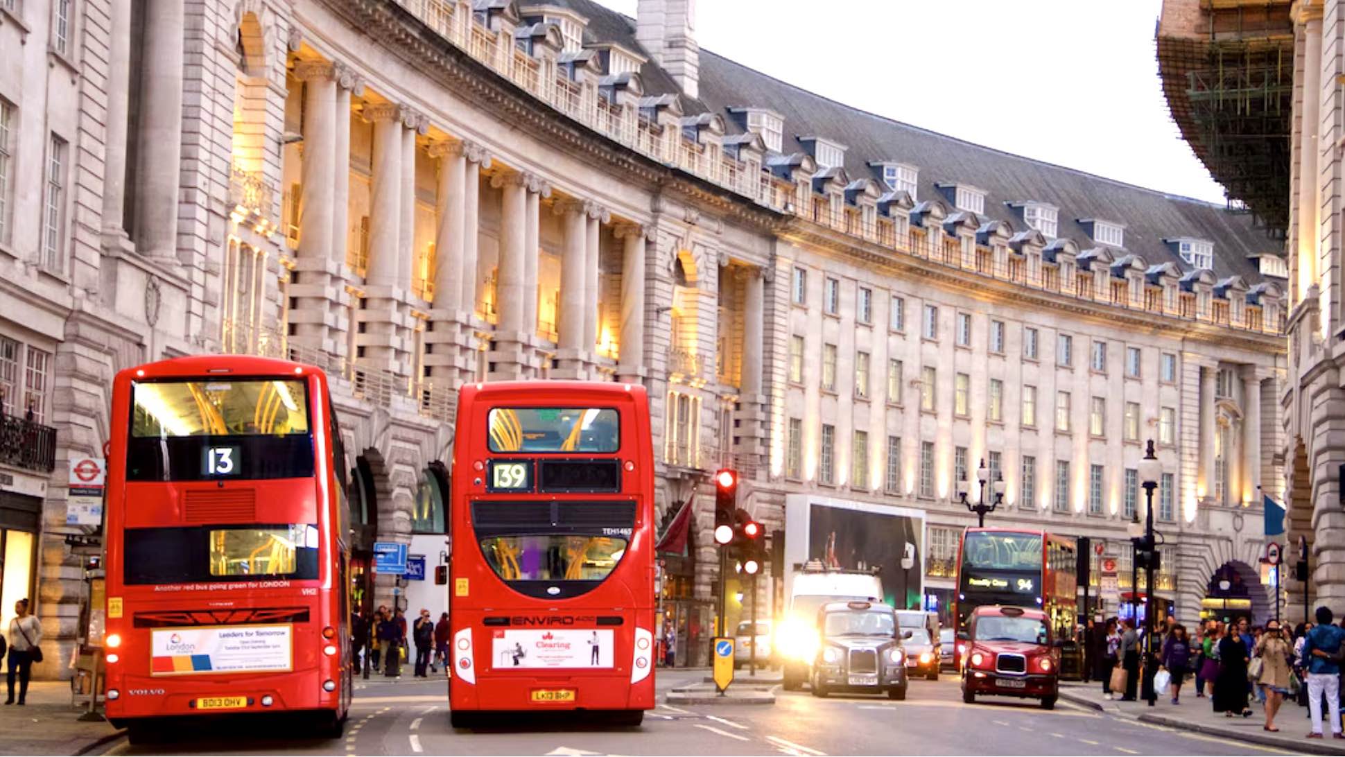 BELL - Séjour linguistique Spécial 16 et 17 ans à Londres
