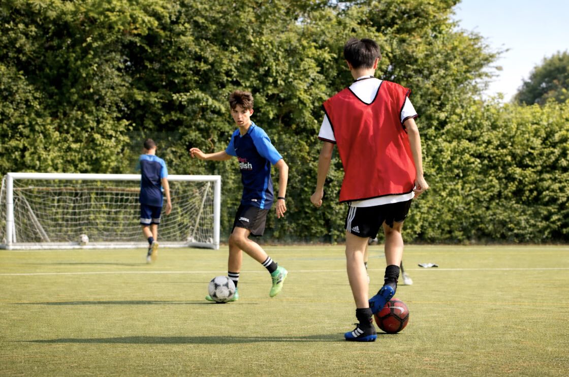 Séjour linguistique avec Select English à Cambridge - Anglais et Football 14-17 ans