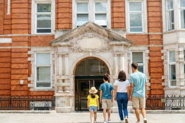 Séjour Parents-Enfants en plein centre de Londres – St Giles International
