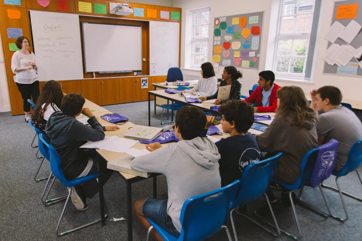 Séjour linguistique WSE à Lord Wandsworth College, Londres 12–17 ans